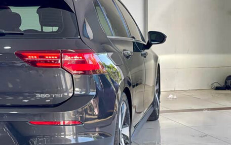 Volkswagen Golf GTI, 2022 год, 2 085 995 рублей, 7 фотография