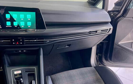 Volkswagen Golf GTI, 2022 год, 2 085 995 рублей, 16 фотография