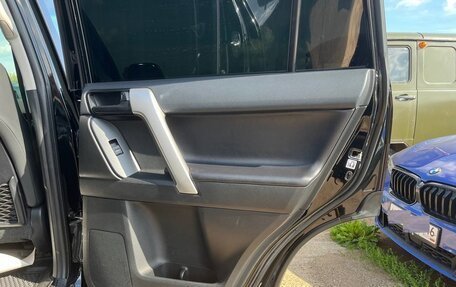 Toyota Land Cruiser Prado 150 рестайлинг 2, 2022 год, 5 603 000 рублей, 16 фотография
