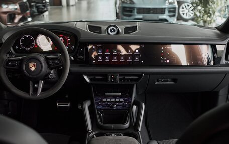 Porsche Cayenne III, 2025 год, 23 100 000 рублей, 10 фотография