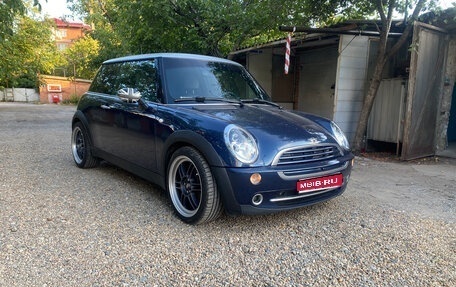 MINI Hatch, 2005 год, 680 000 рублей, 1 фотография