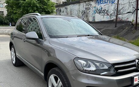 Volkswagen Touareg III, 2012 год, 2 480 000 рублей, 3 фотография