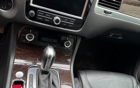Volkswagen Touareg III, 2012 год, 2 480 000 рублей, 13 фотография