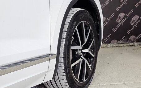 Volkswagen Touareg III, 2020 год, 4 400 000 рублей, 8 фотография