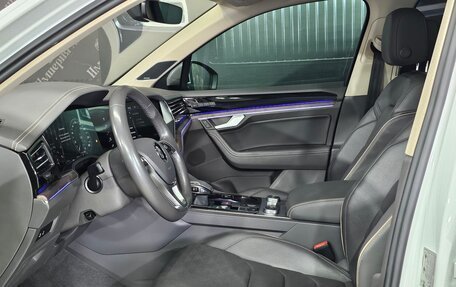 Volkswagen Touareg III, 2020 год, 4 400 000 рублей, 15 фотография