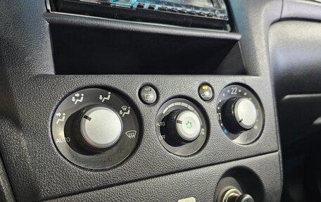 Mitsubishi Outlander III рестайлинг 3, 2006 год, 745 000 рублей, 29 фотография