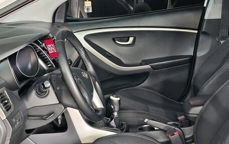 Hyundai i30 II рестайлинг, 2012 год, 805 000 рублей, 16 фотография