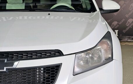 Chevrolet Cruze II, 2011 год, 815 000 рублей, 12 фотография