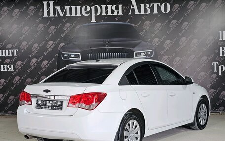Chevrolet Cruze II, 2011 год, 815 000 рублей, 7 фотография