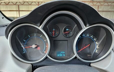 Chevrolet Cruze II, 2011 год, 815 000 рублей, 16 фотография