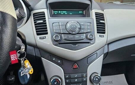 Chevrolet Cruze II, 2011 год, 815 000 рублей, 25 фотография