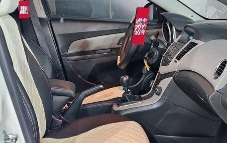 Chevrolet Cruze II, 2011 год, 815 000 рублей, 23 фотография