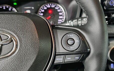 Toyota RAV4, 2019 год, 2 990 000 рублей, 32 фотография