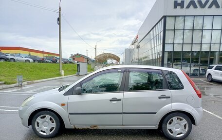 Ford Fiesta, 2004 год, 196 000 рублей, 8 фотография