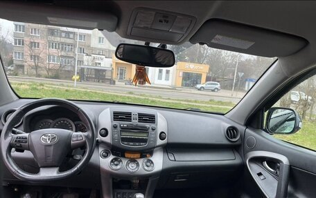 Toyota RAV4, 2010 год, 1 590 000 рублей, 10 фотография