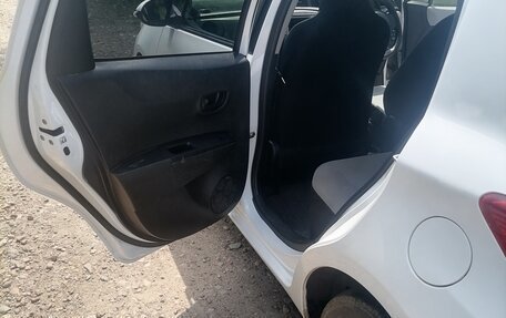 Toyota Vitz, 2012 год, 580 000 рублей, 11 фотография