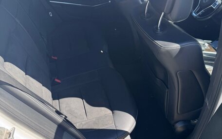 Mercedes-Benz E-Класс, 2015 год, 2 250 000 рублей, 4 фотография