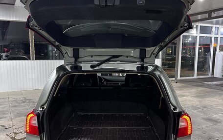 Volvo V70 III рестайлинг, 2007 год, 750 000 рублей, 10 фотография