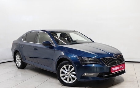 Skoda Superb III рестайлинг, 2018 год, 2 077 000 рублей, 1 фотография