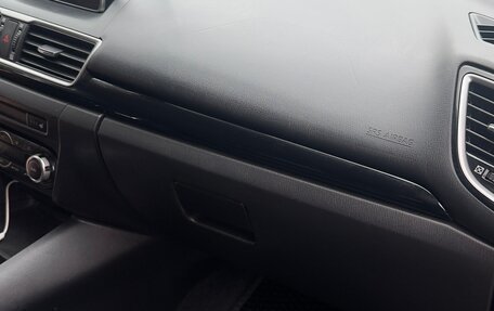 Mazda 3, 2015 год, 1 450 000 рублей, 3 фотография