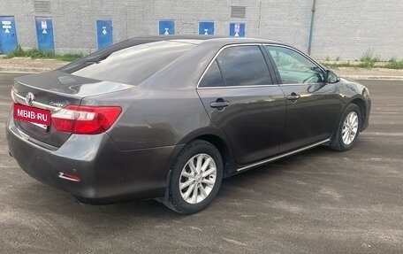 Toyota Camry, 2013 год, 1 570 000 рублей, 5 фотография