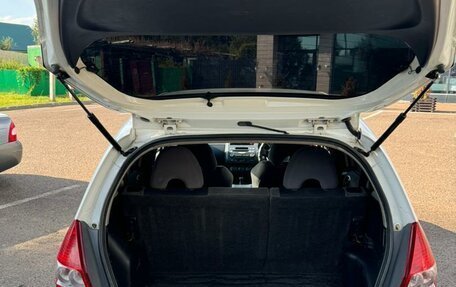 Honda Fit III, 2003 год, 370 000 рублей, 3 фотография
