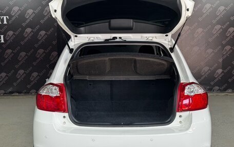 Toyota Auris II, 2011 год, 990 000 рублей, 9 фотография