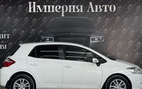 Toyota Auris II, 2011 год, 990 000 рублей, 11 фотография