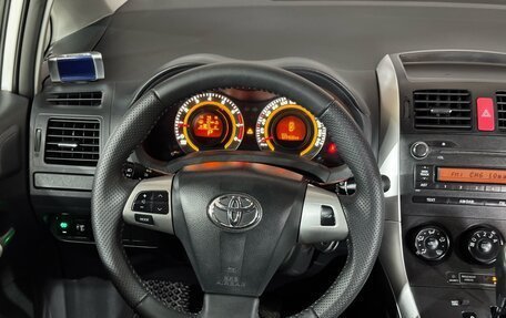 Toyota Auris II, 2011 год, 990 000 рублей, 16 фотография
