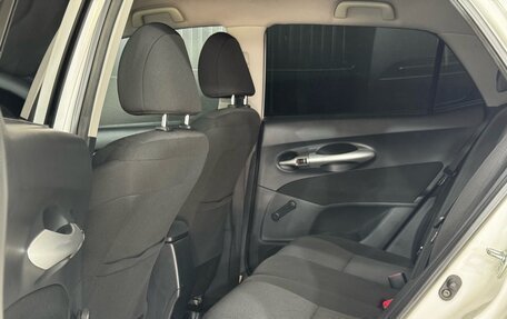 Toyota Auris II, 2011 год, 990 000 рублей, 21 фотография