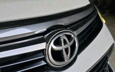Toyota Camry, 2015 год, 2 100 000 рублей, 13 фотография