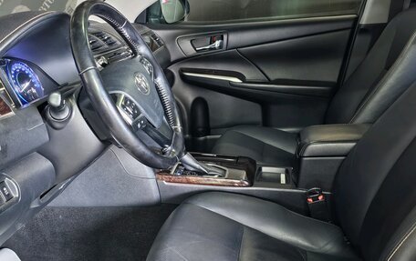 Toyota Camry, 2015 год, 2 100 000 рублей, 37 фотография