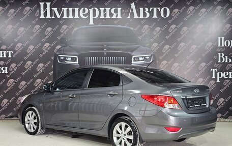 Hyundai Solaris II рестайлинг, 2013 год, 920 000 рублей, 5 фотография