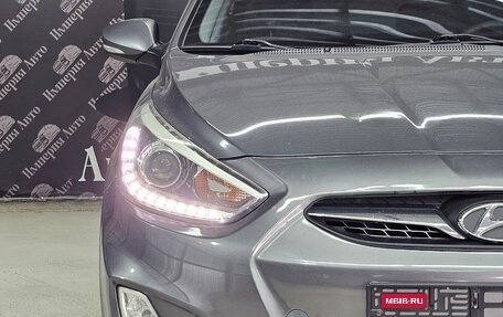 Hyundai Solaris II рестайлинг, 2013 год, 920 000 рублей, 13 фотография