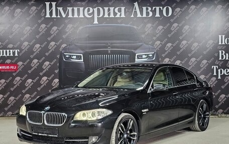 BMW 5 серия, 2012 год, 2 100 000 рублей, 3 фотография