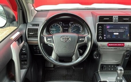 Toyota Land Cruiser Prado 150 рестайлинг 2, 2021 год, 6 390 000 рублей, 15 фотография