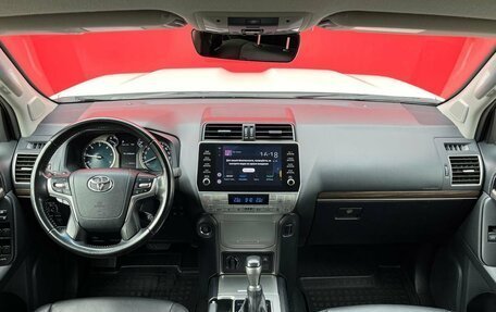 Toyota Land Cruiser Prado 150 рестайлинг 2, 2021 год, 6 390 000 рублей, 30 фотография