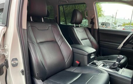Toyota Land Cruiser Prado 150 рестайлинг 2, 2021 год, 6 390 000 рублей, 29 фотография