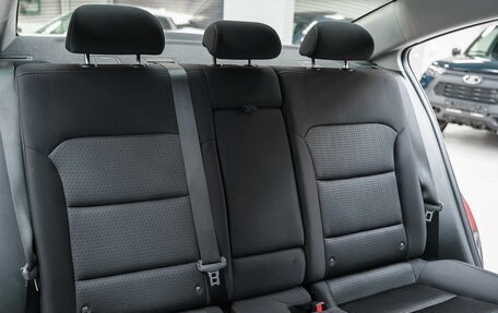 Hyundai Elantra VI рестайлинг, 2018 год, 1 299 000 рублей, 9 фотография