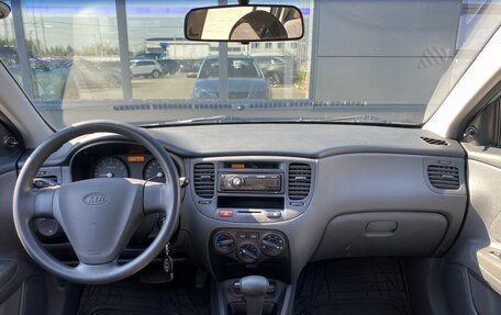 KIA Rio II, 2006 год, 499 000 рублей, 10 фотография