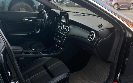 Mercedes-Benz CLA, 2018 год, 2 150 000 рублей, 22 фотография