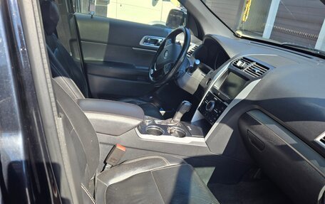 Ford Explorer VI, 2013 год, 1 840 000 рублей, 11 фотография