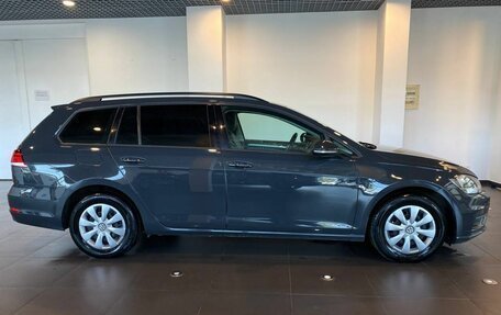 Volkswagen Golf VII, 2019 год, 1 380 000 рублей, 2 фотография