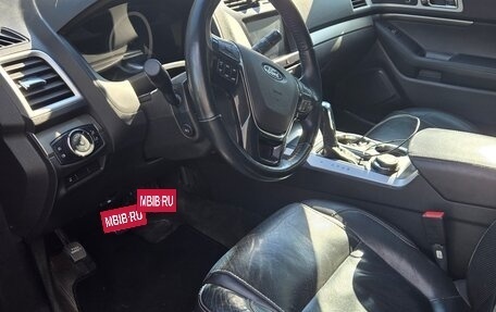 Ford Explorer VI, 2013 год, 1 840 000 рублей, 13 фотография