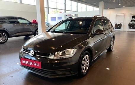Volkswagen Golf VII, 2019 год, 1 380 000 рублей, 7 фотография