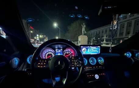 Mercedes-Benz C-Класс, 2019 год, 3 500 000 рублей, 8 фотография