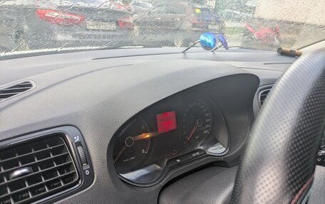 Volkswagen Polo VI (EU Market), 2014 год, 850 000 рублей, 6 фотография