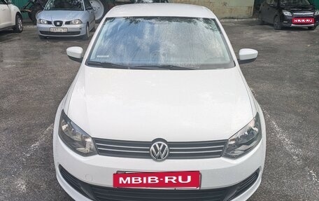 Volkswagen Polo VI (EU Market), 2014 год, 850 000 рублей, 2 фотография