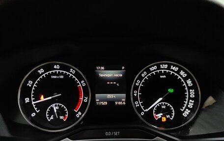 Skoda Superb III рестайлинг, 2018 год, 2 077 000 рублей, 10 фотография