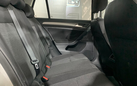 Volkswagen Golf VII, 2013 год, 1 100 000 рублей, 21 фотография